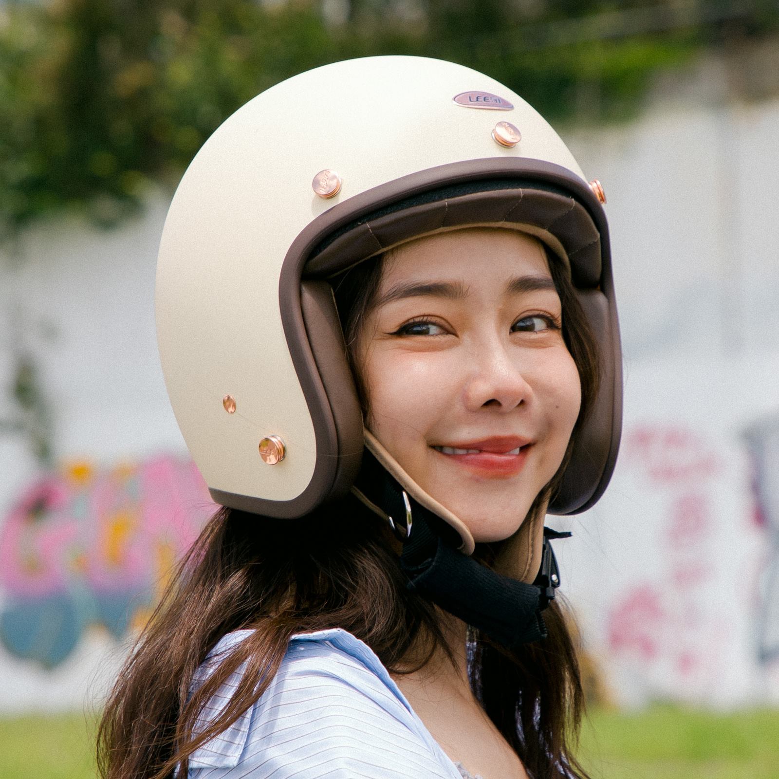 LEEHI復古質感安全帽【磨砂奶白】